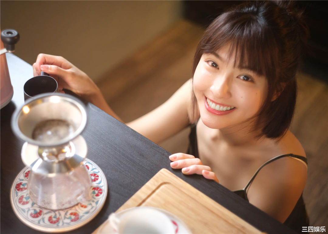 峮峮写真集《QUNing》高清全本