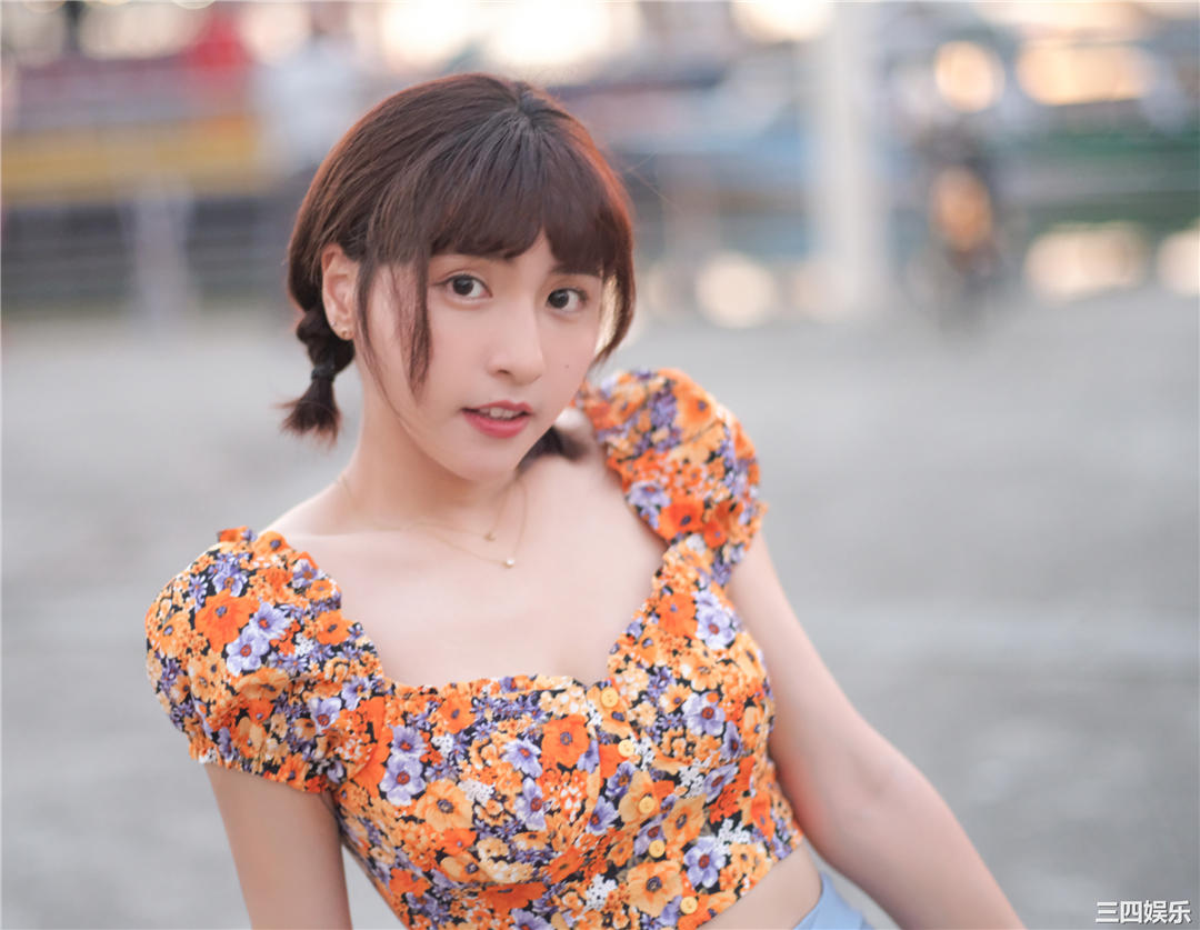 峮峮写真集《QUNing》高清全本