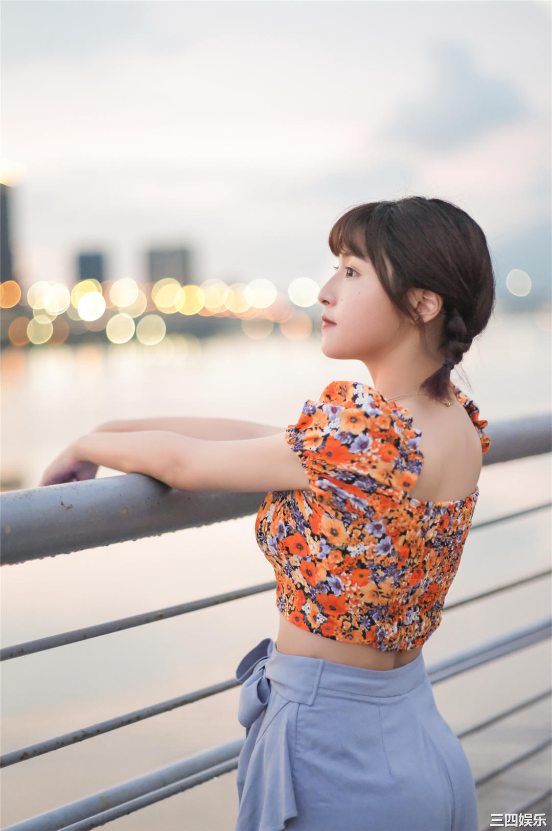 峮峮写真集《QUNing》高清全本