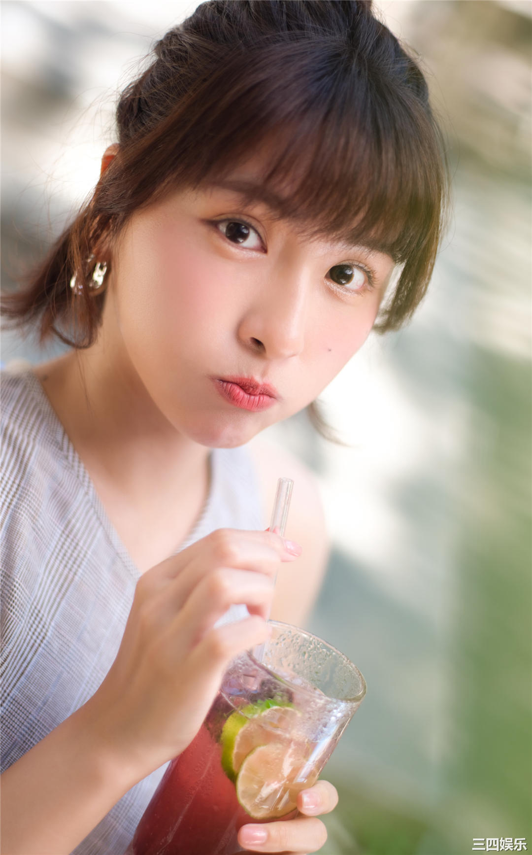 峮峮写真集《QUNing》高清全本