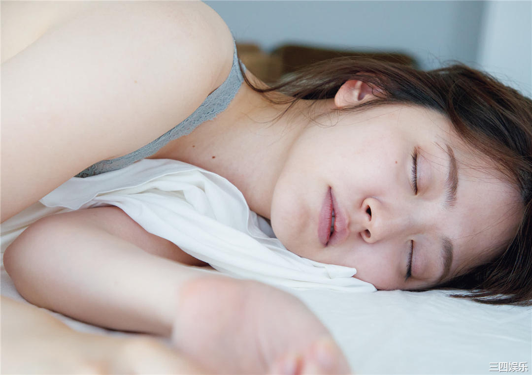 铃木爱理写真集《nectar》高清全本