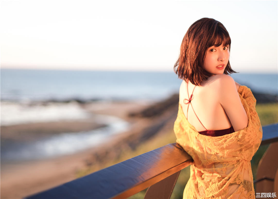 峮峮写真集《QUNing》高清全本