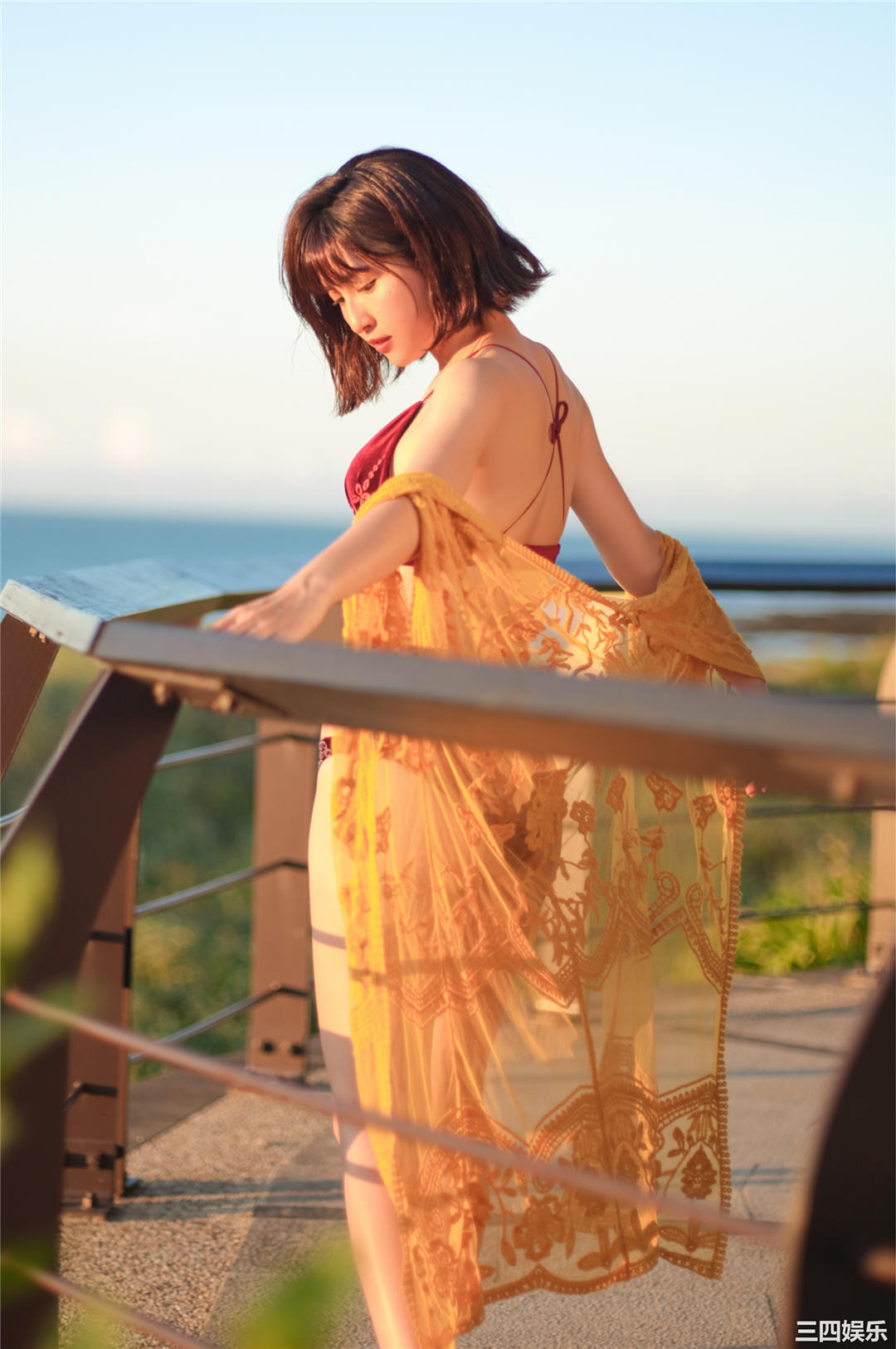 峮峮写真集《QUNing》高清全本