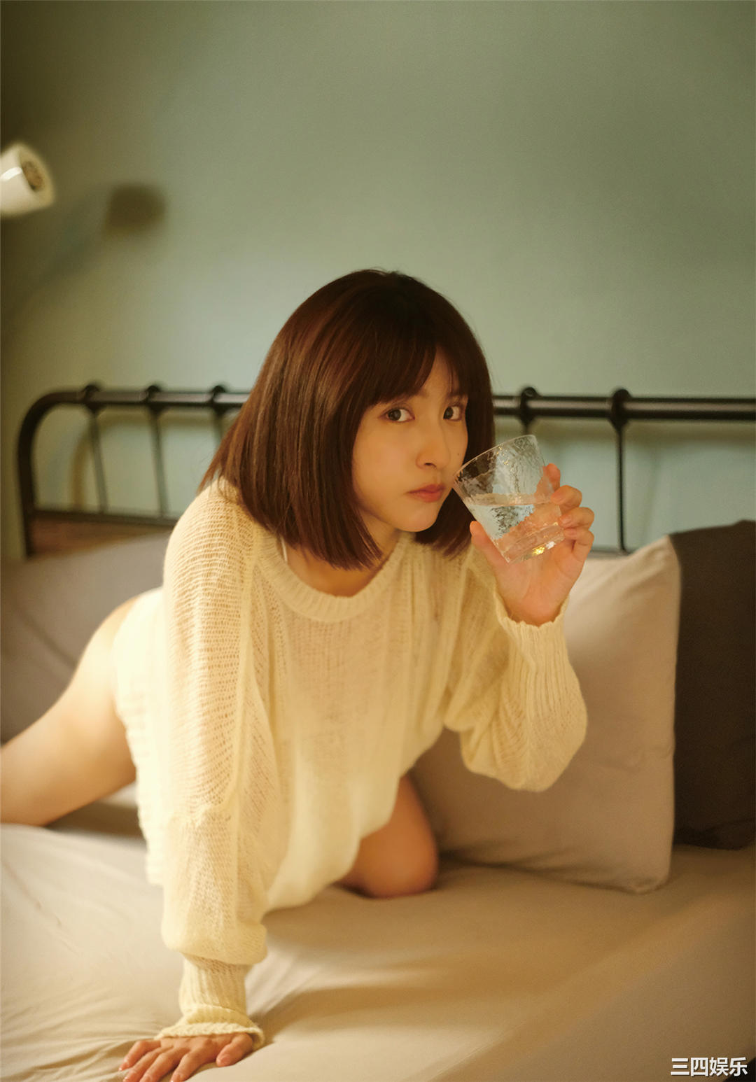 峮峮写真集《QUNing》高清全本