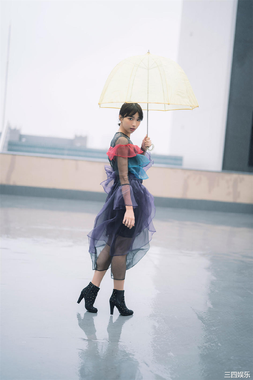 坂之上茜写真集《グラから見るか？エモから見るか？》高清全本