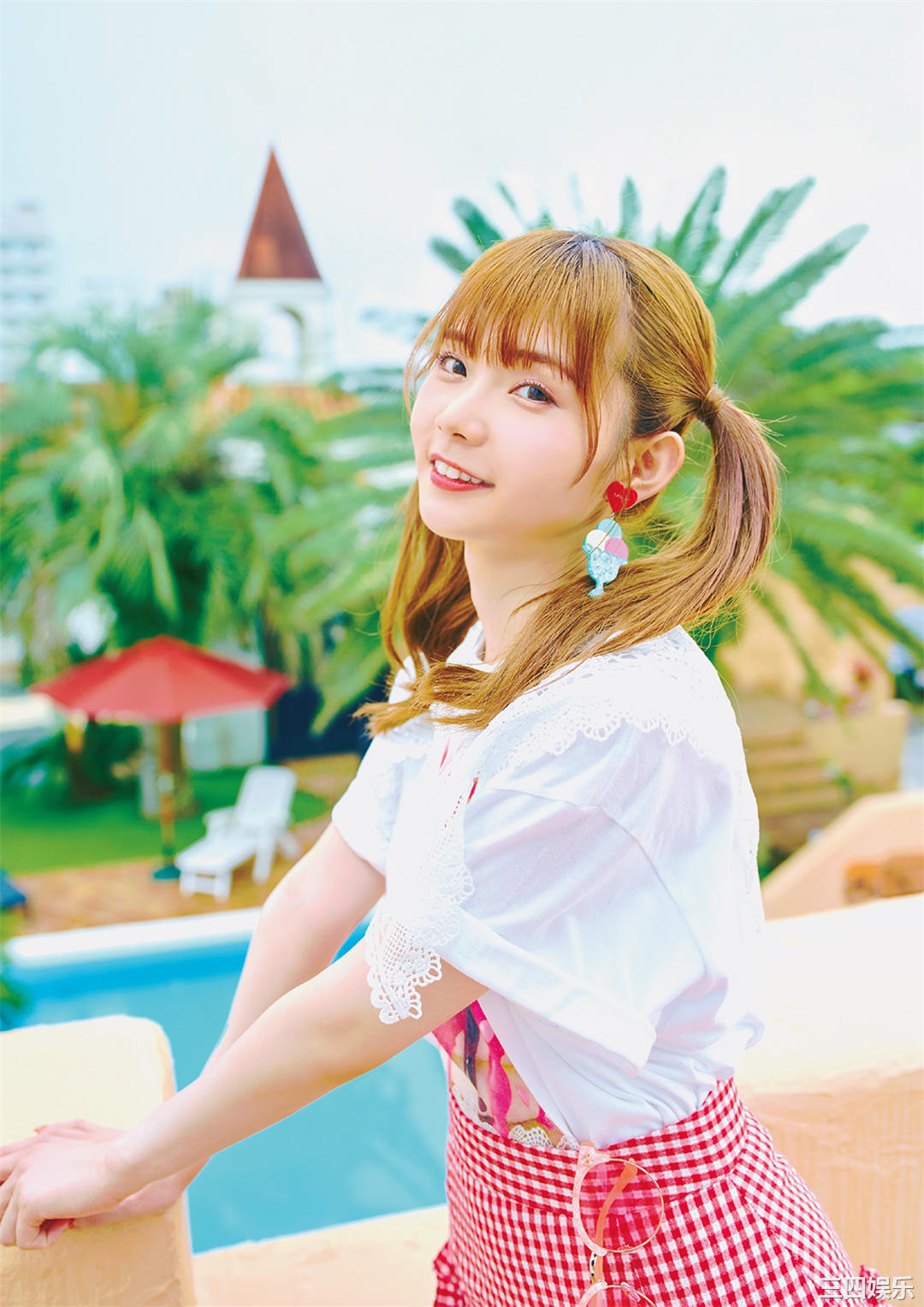 诹访奈奈香写真集《すわわんだーらんど ~Happily ever after~》高清全本