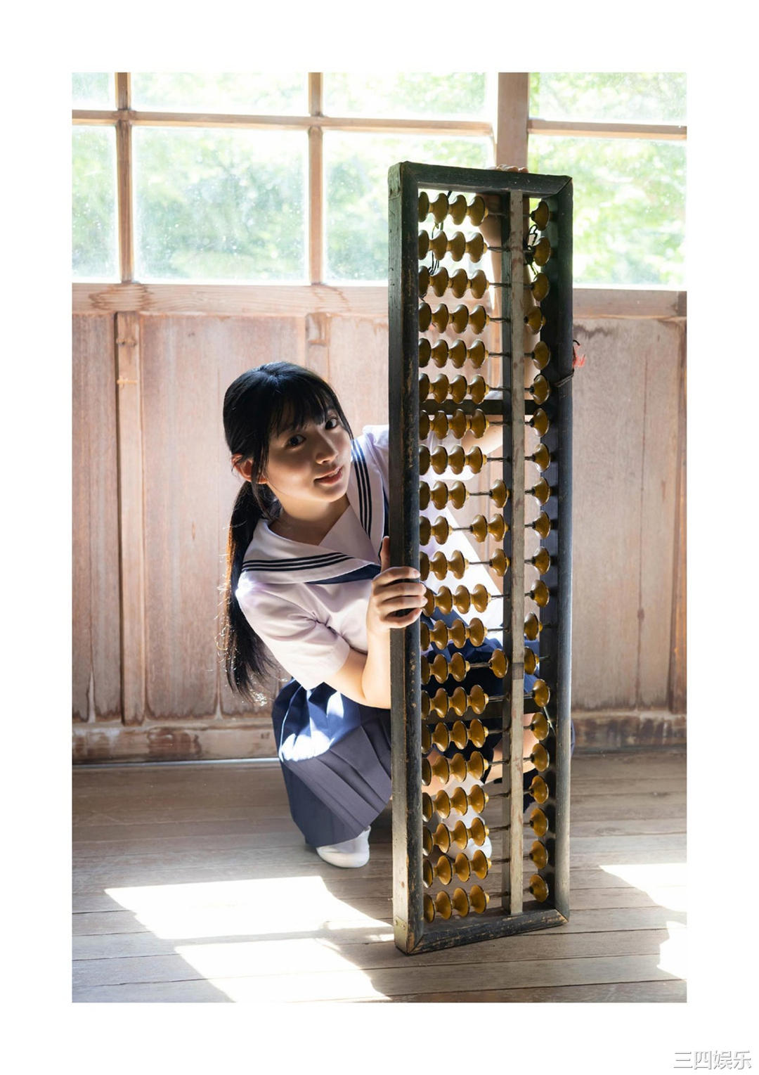 进藤天音写真集《くすぐる。》高清全本