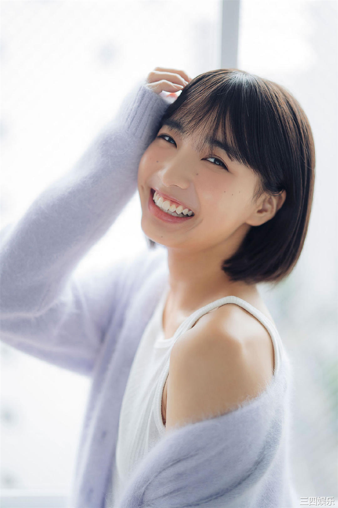 坂之上茜写真集《グラから見るか？エモから見るか？》高清全本