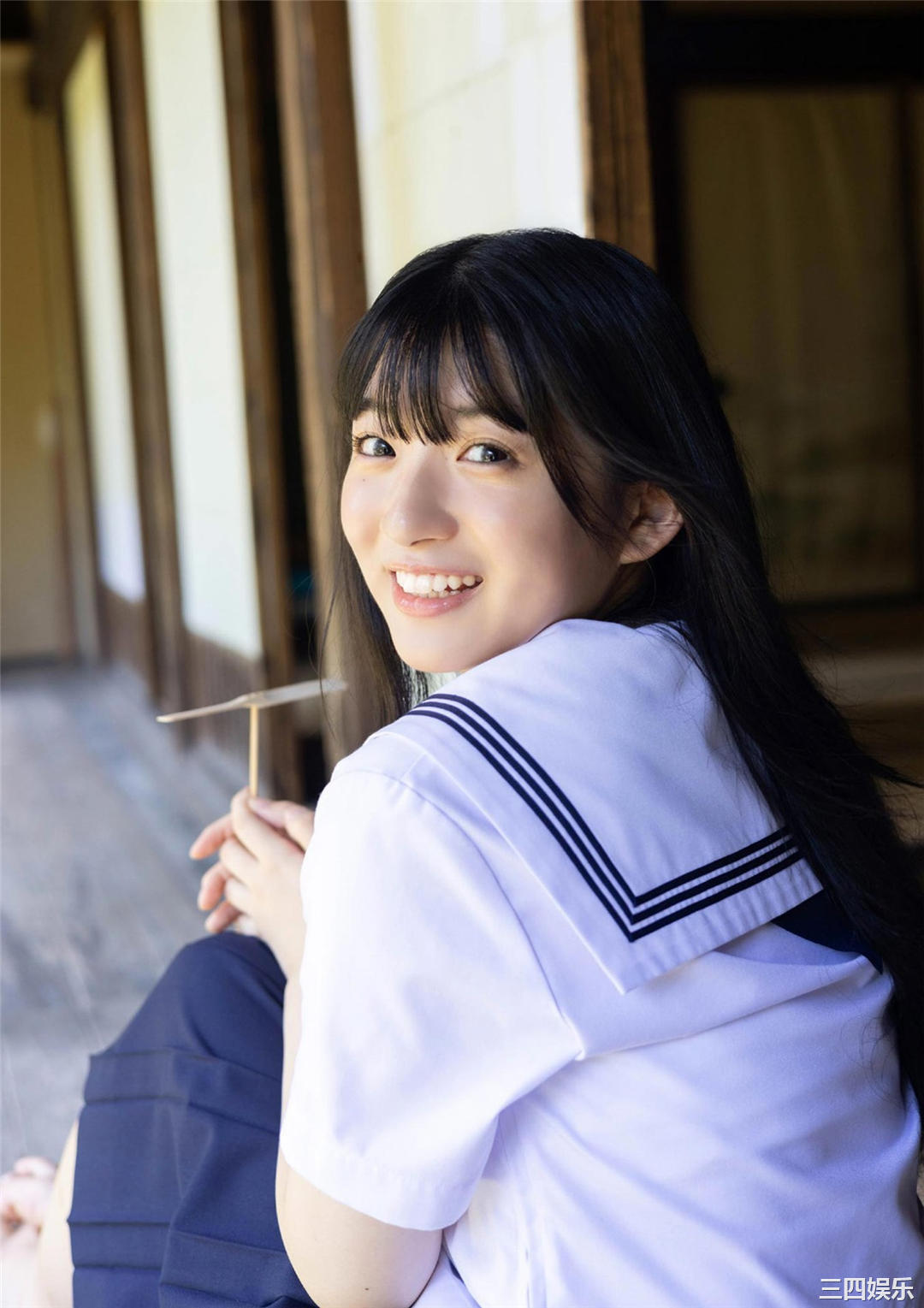 进藤天音写真集《くすぐる。》高清全本