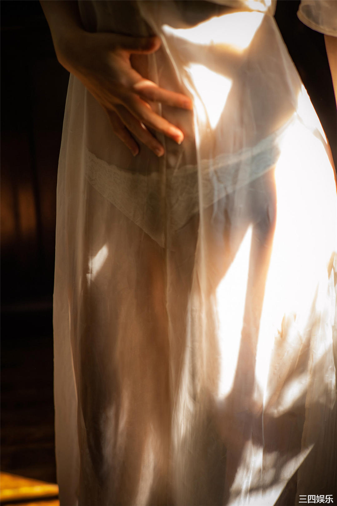 山田かな写真集《ＫＡＮＡ 官能ＢＬＡＣＫ》高清全本