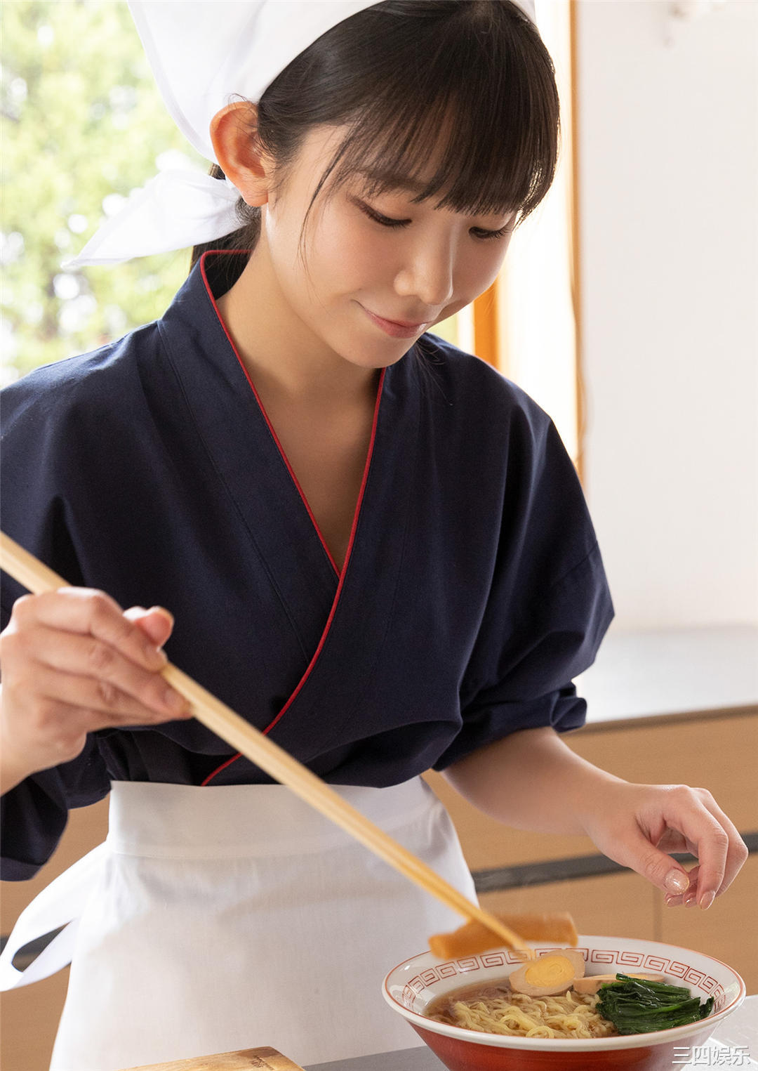 长泽茉里奈写真集《Ramarina》高清全本