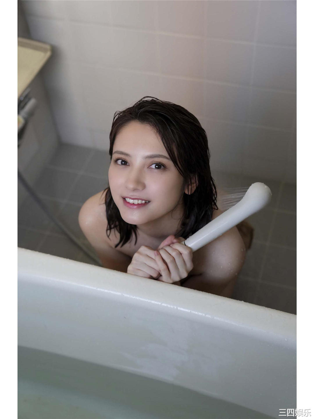 桃月梨子写真集《あの夏、君とあの部屋で。》高清全本