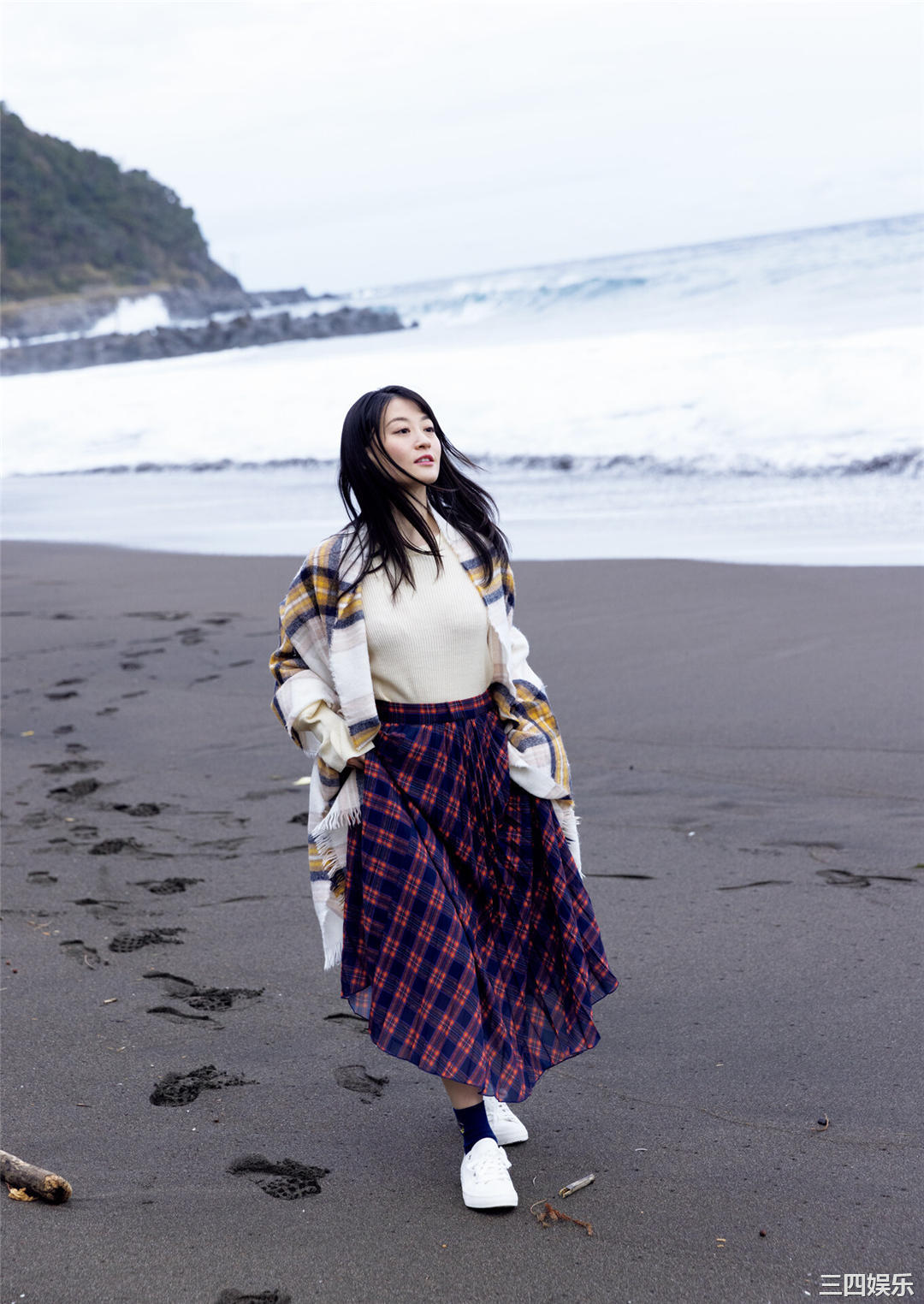 上西惠写真集《“そのまんま。”》高清全本