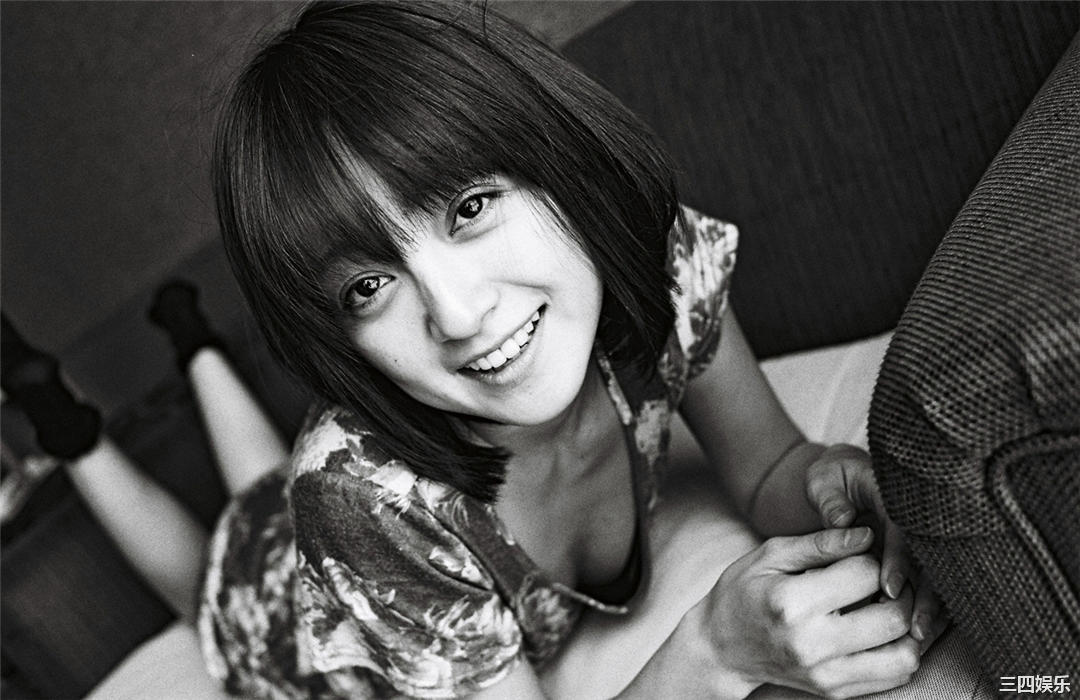 安达佑实写真集《[WPB-net] No.161 Yumi Adachi 安達祐実「Chapter」》高清全本