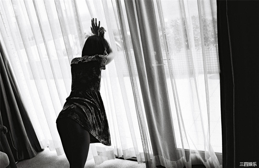 安达佑实写真集《[WPB-net] No.161 Yumi Adachi 安達祐実「Chapter」》高清全本