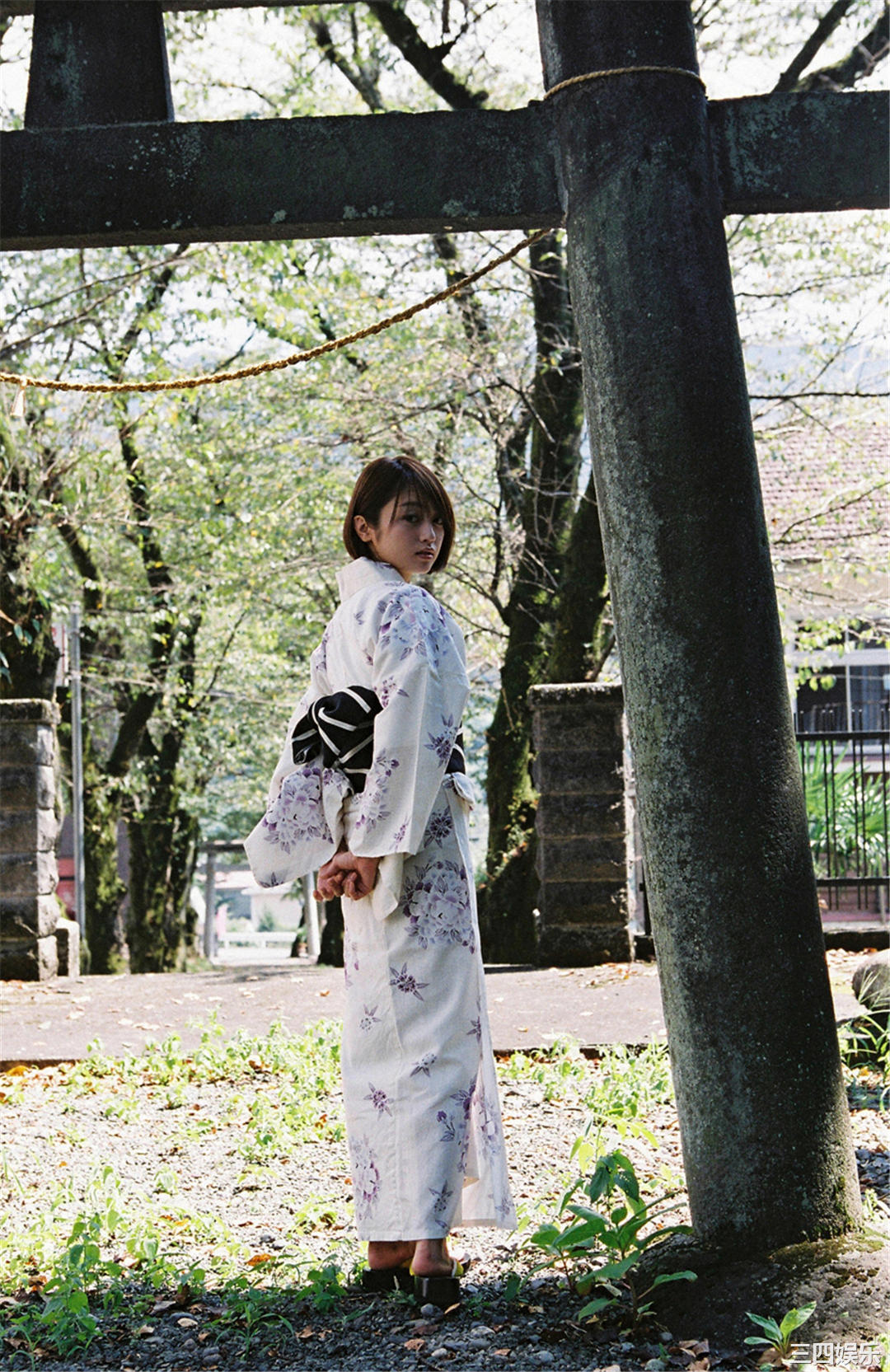 安达佑实写真集《[WPB-net] No.161 Yumi Adachi 安達祐実「Chapter」》高清全本