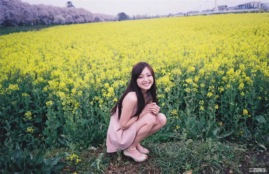 安达佑实写真集《[WPB-net] No.161 Yumi Adachi 安達祐実「Chapter」》高清全本