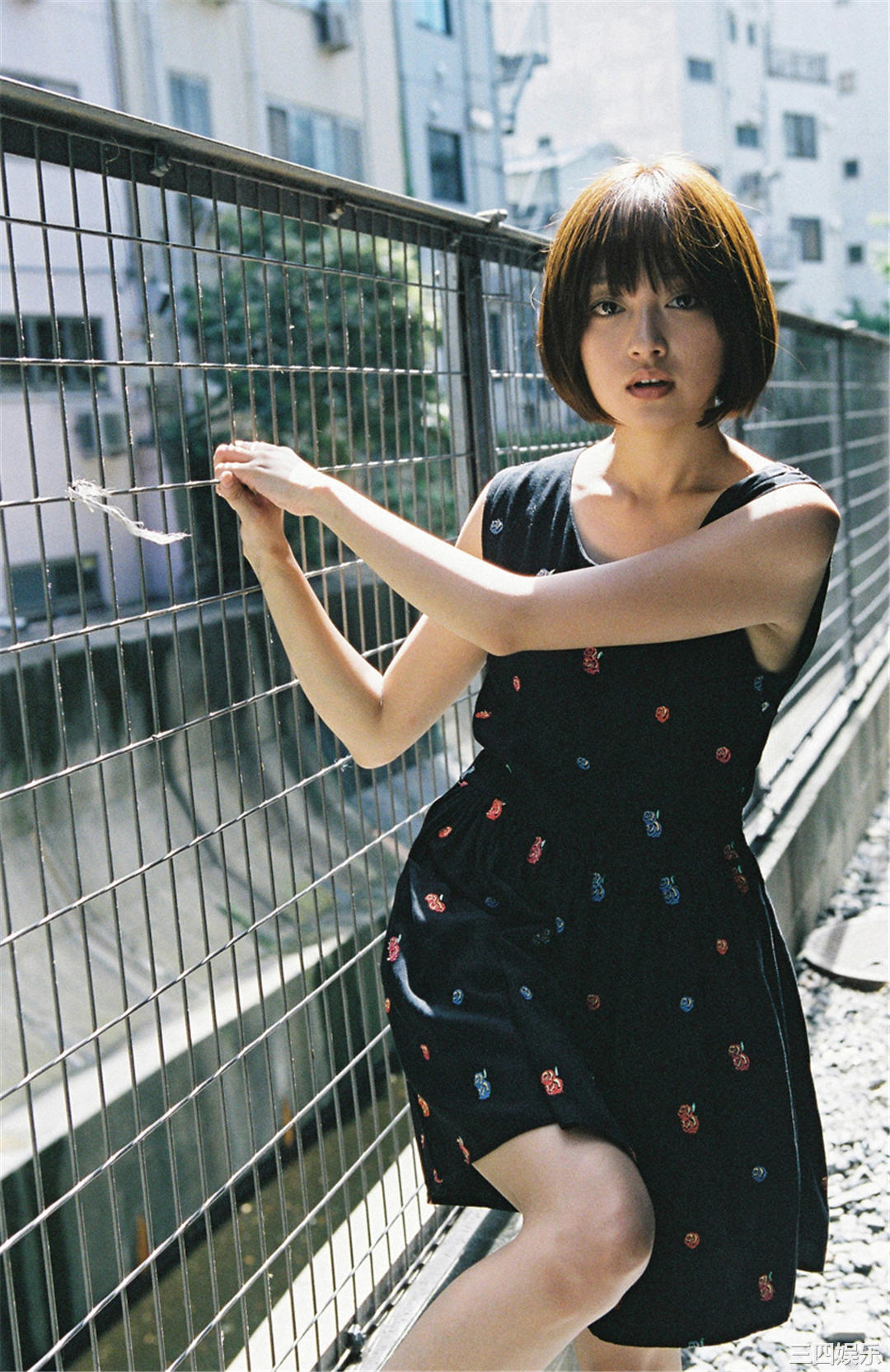 安达佑实写真集《[WPB-net] No.161 Yumi Adachi 安達祐実「Chapter」》高清全本