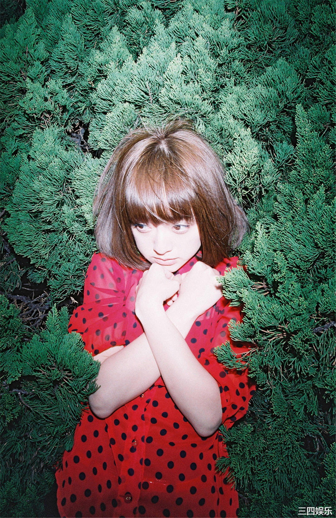 安达佑实写真集《[WPB-net] No.161 Yumi Adachi 安達祐実「Chapter」》高清全本