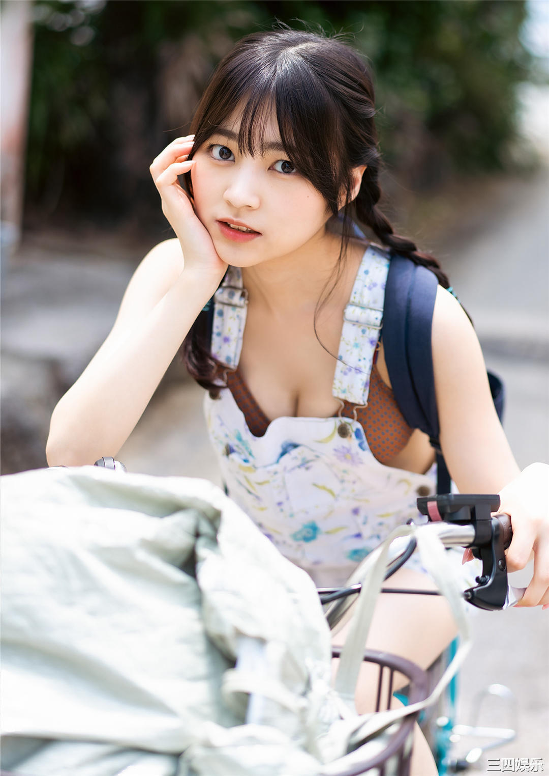 宇咲写真集《アイドル見習い沖縄武者修行中。》高清全本