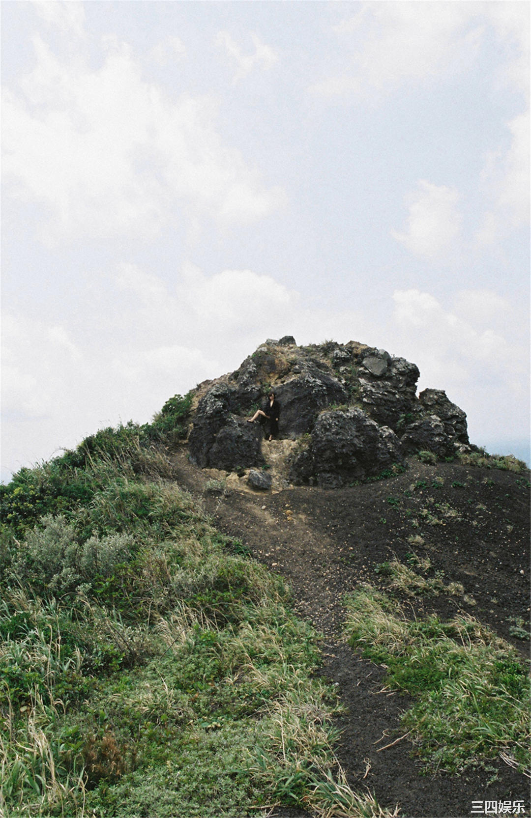 安达佑实写真集《[WPB-net] No.161 Yumi Adachi 安達祐実「Chapter」》高清全本