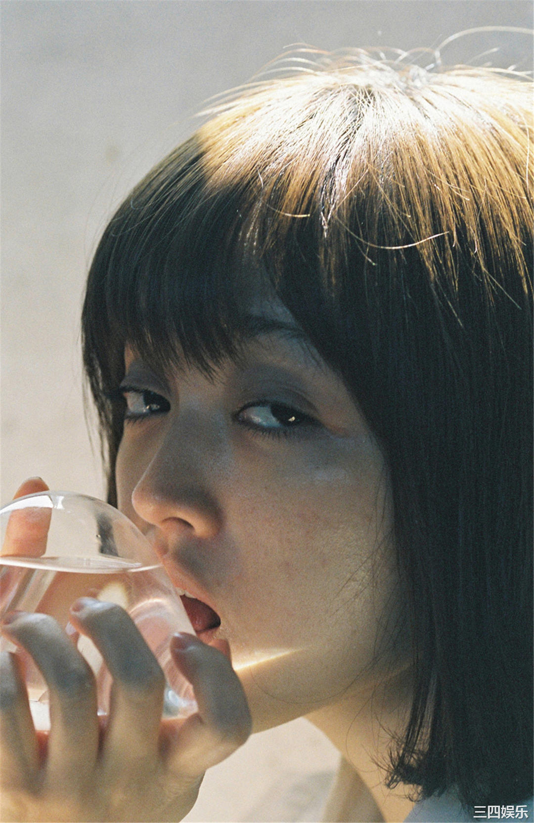 安达佑实写真集《[WPB-net] No.161 Yumi Adachi 安達祐実「Chapter」》高清全本