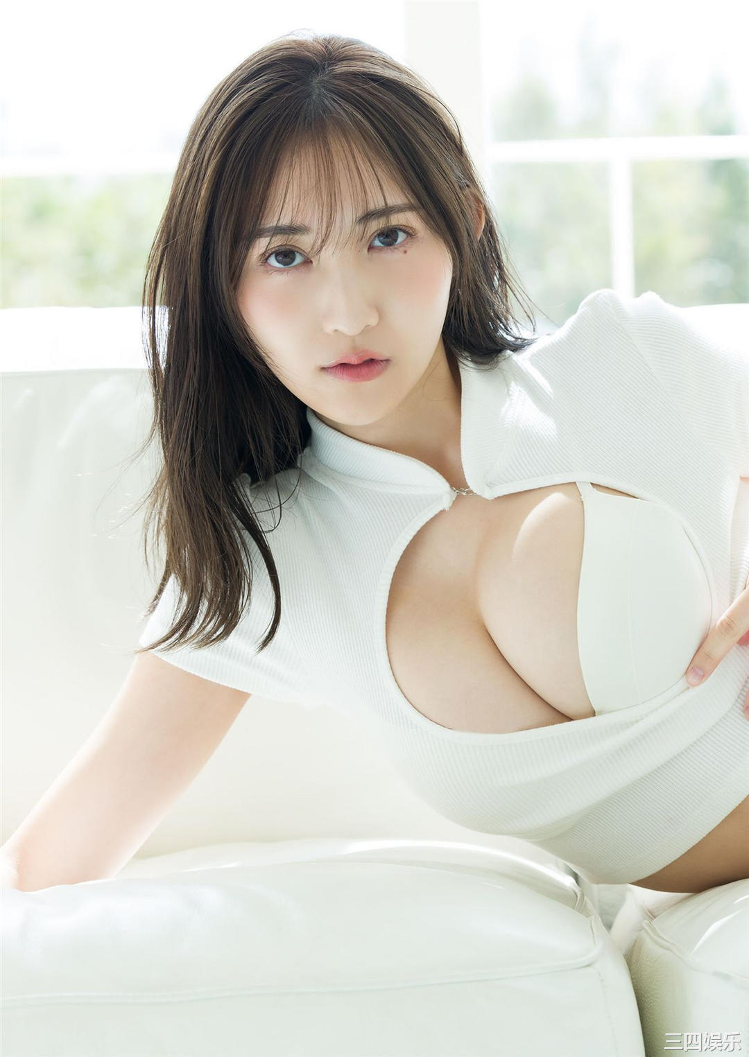 辻りりさ写真集《偶像》高清全本