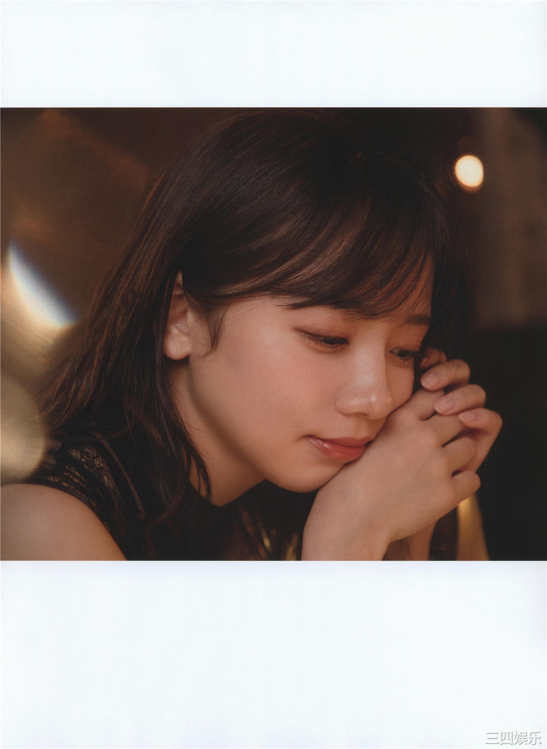 齐藤京子写真集《WHITE graph DAY & NIGHT》高清全本