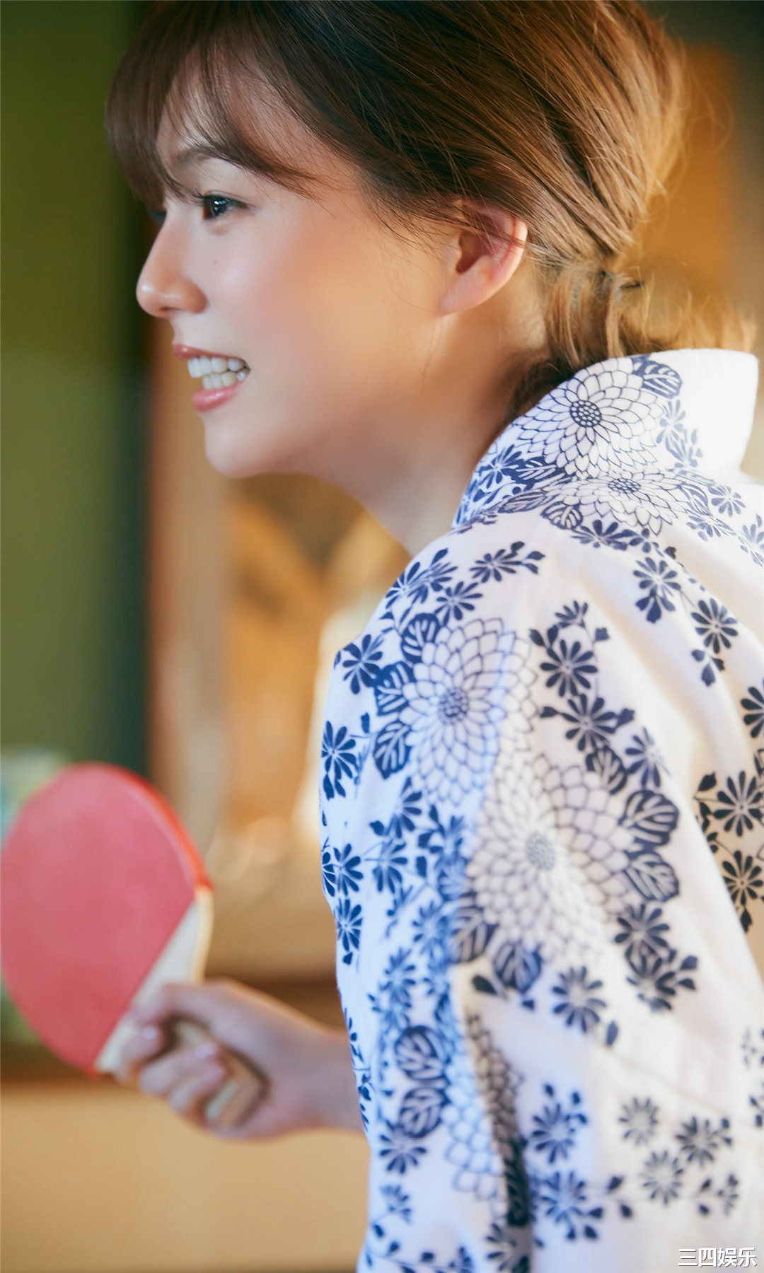 筱崎爱写真集《冬肌》高清全本