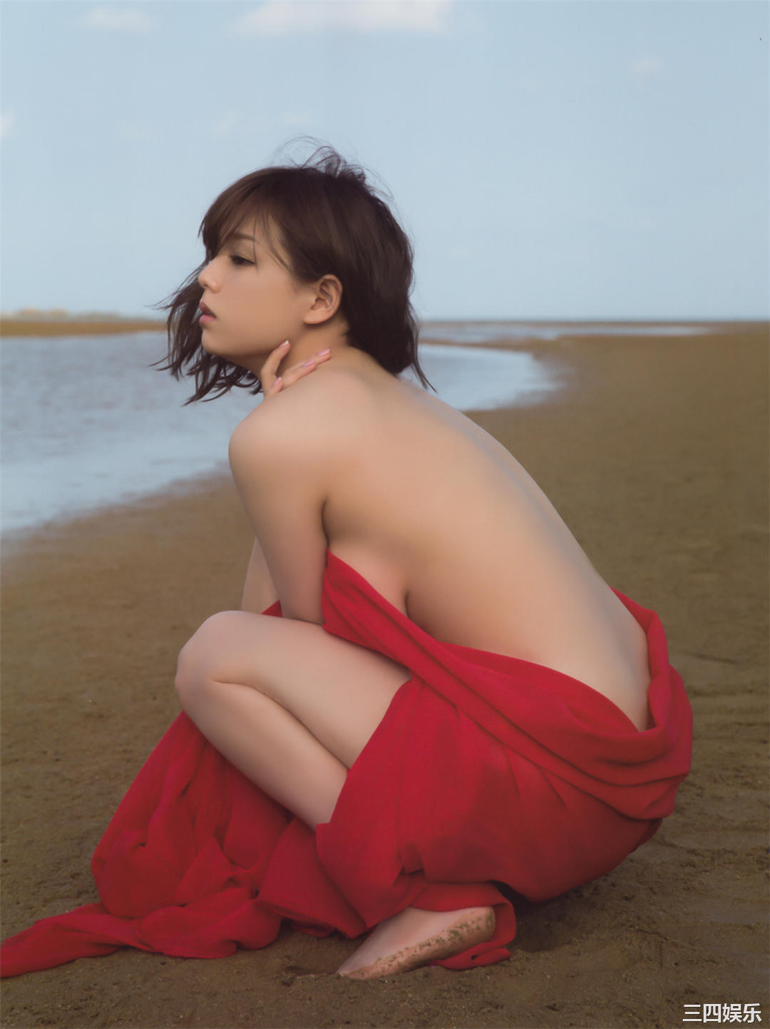 筱崎爱写真集《夢幻》高清全本