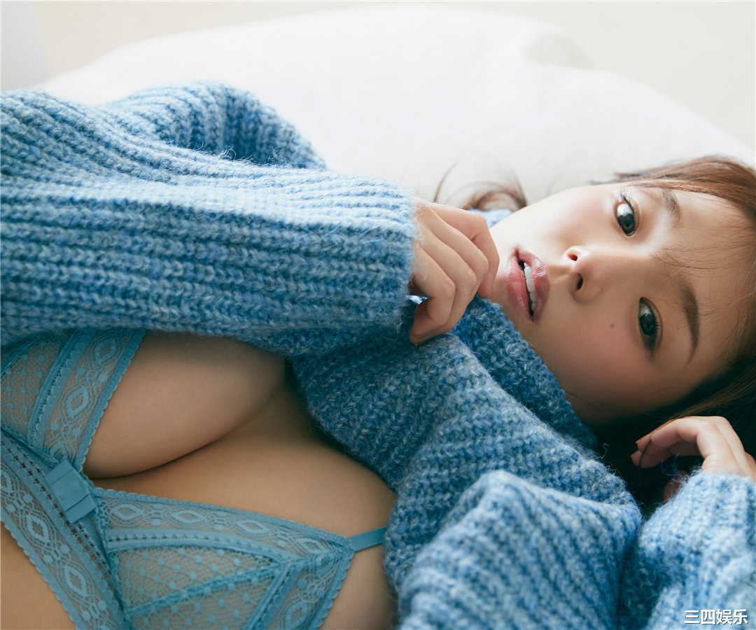 筱崎爱写真集《冬肌》高清全本