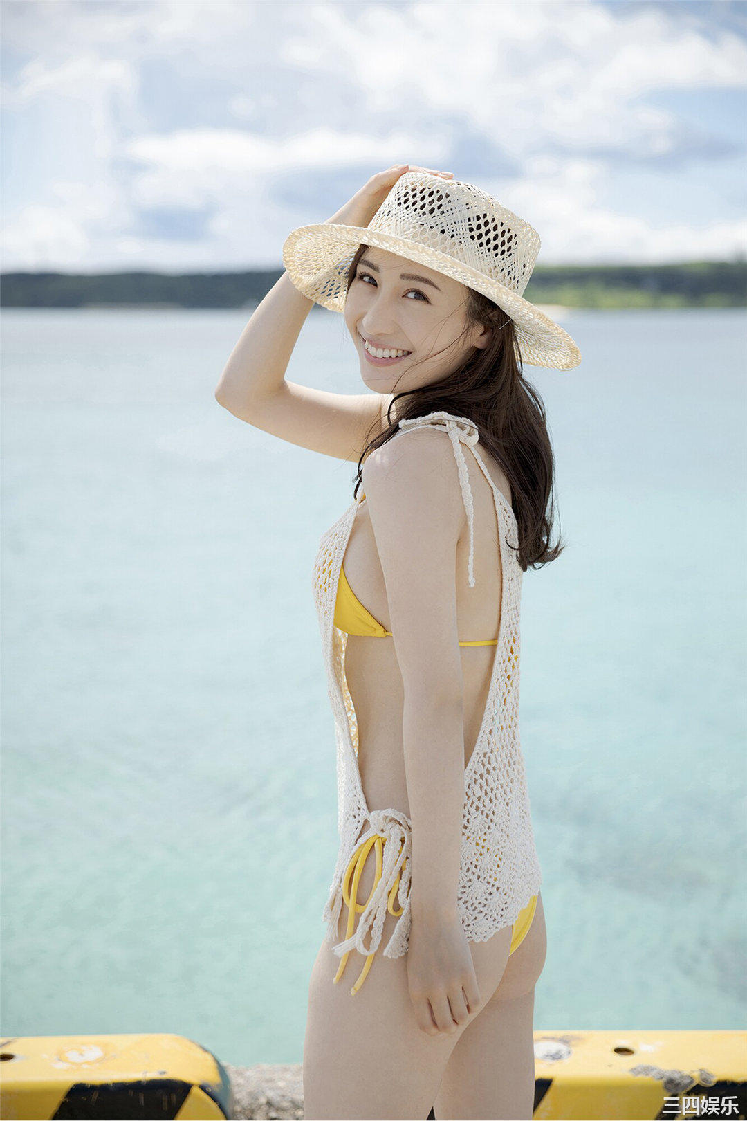 伊藤爱真写真集《えまと南の島で突然○○してみたら…》高清全本