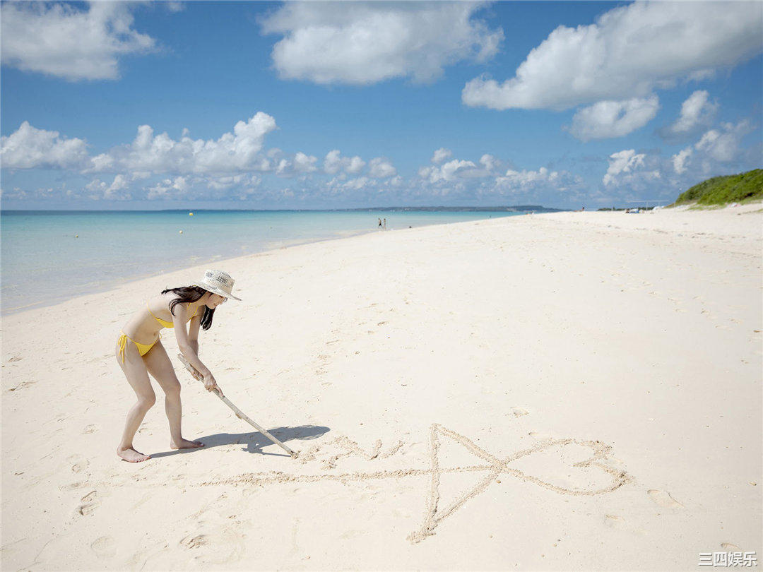 伊藤爱真写真集《えまと南の島で突然○○してみたら…》高清全本