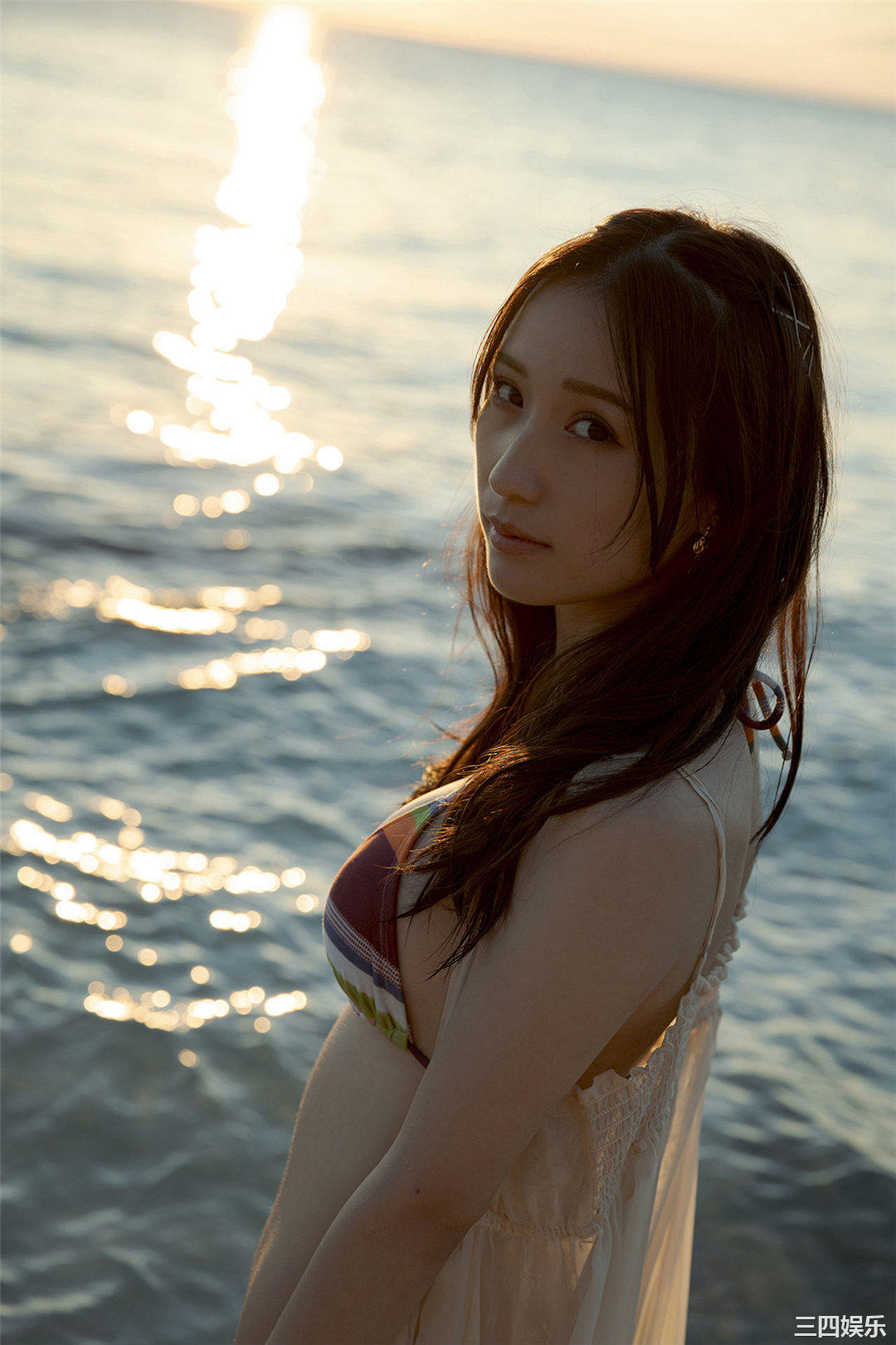 伊藤爱真写真集《えまと南の島で突然○○してみたら…》高清全本