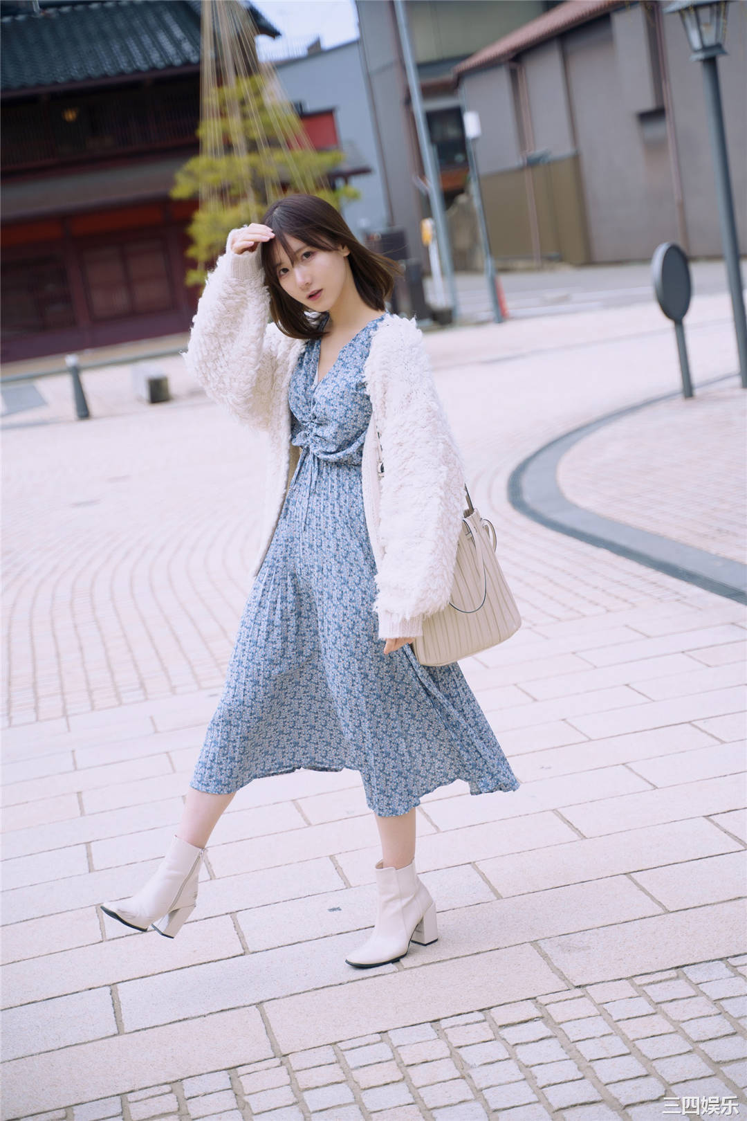 KENKEN写真集《湯けむりけんけん一泊二日》高清全本