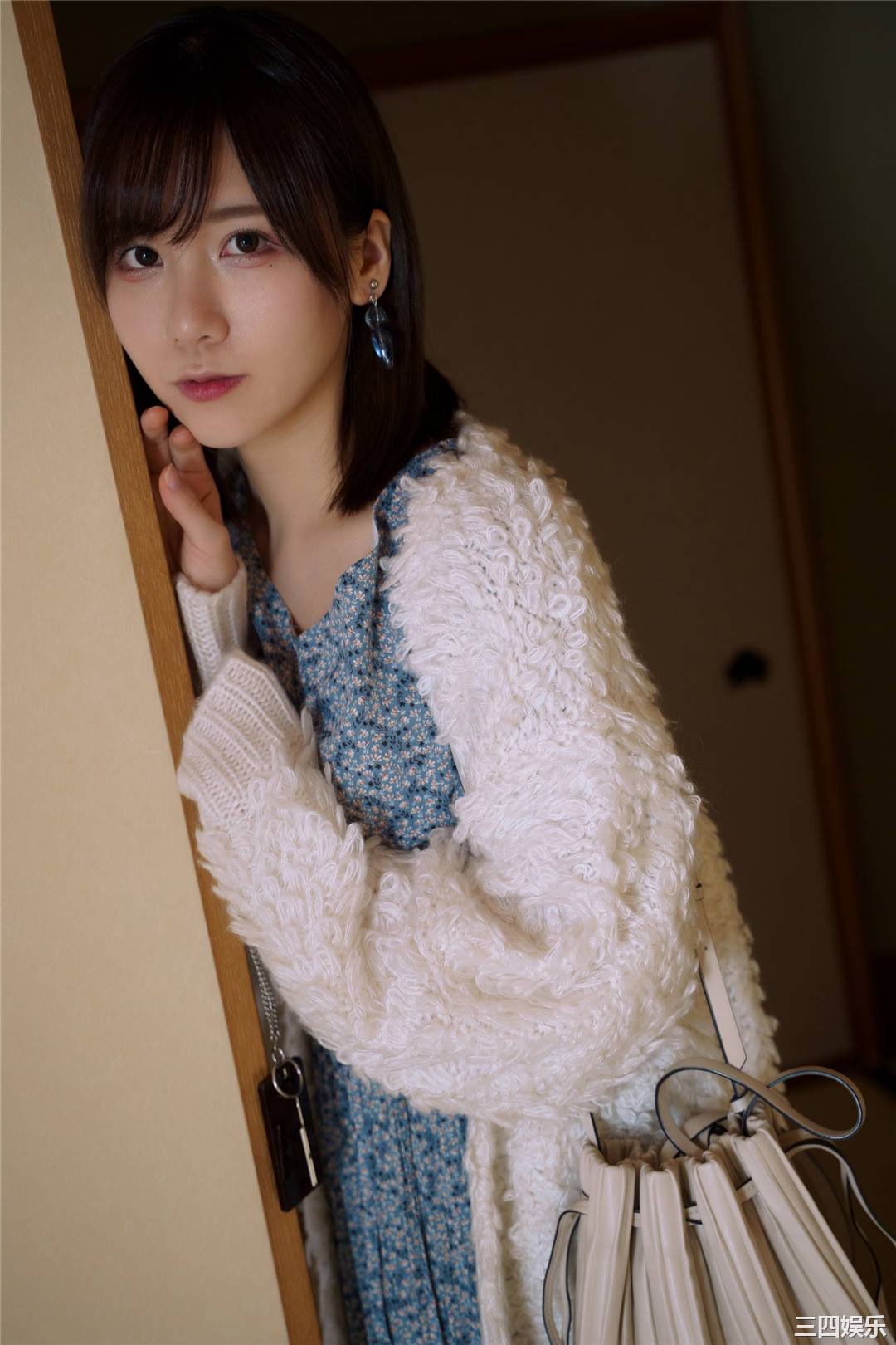 KENKEN写真集《湯けむりけんけん一泊二日》高清全本