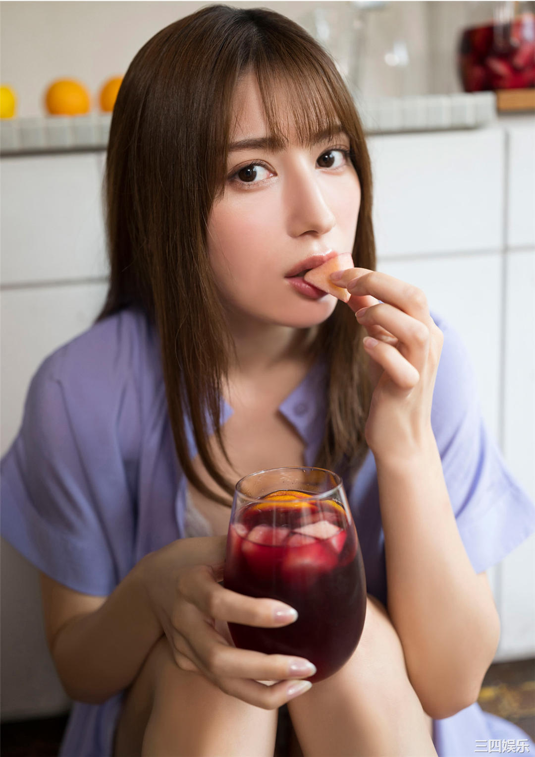 雪平莉左写真集《誘われる。》高清全本