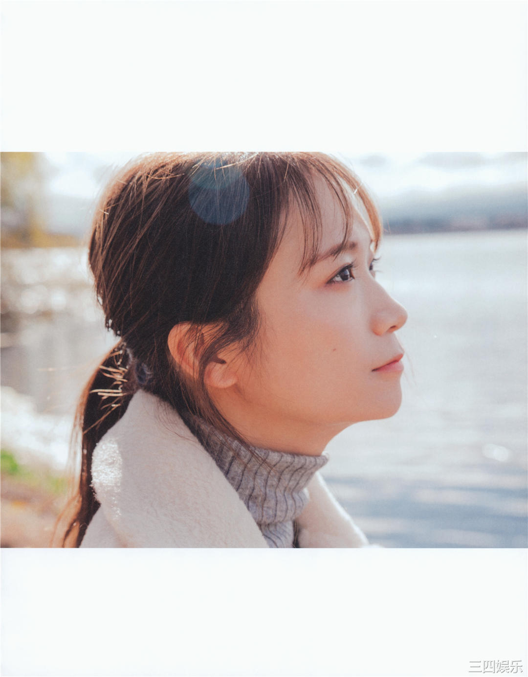 秋元真夏写真集《振り返れば、乃木坂》高清全本