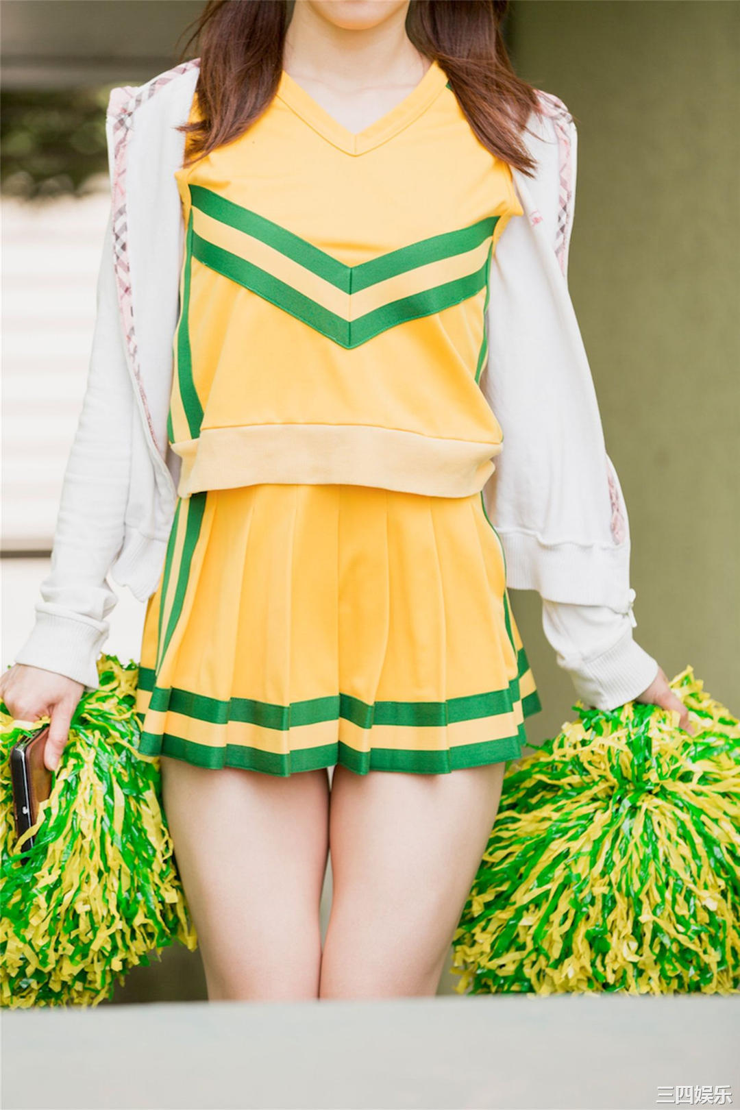 冈户雅树摄影作品《ふとももデルタ》高清全本