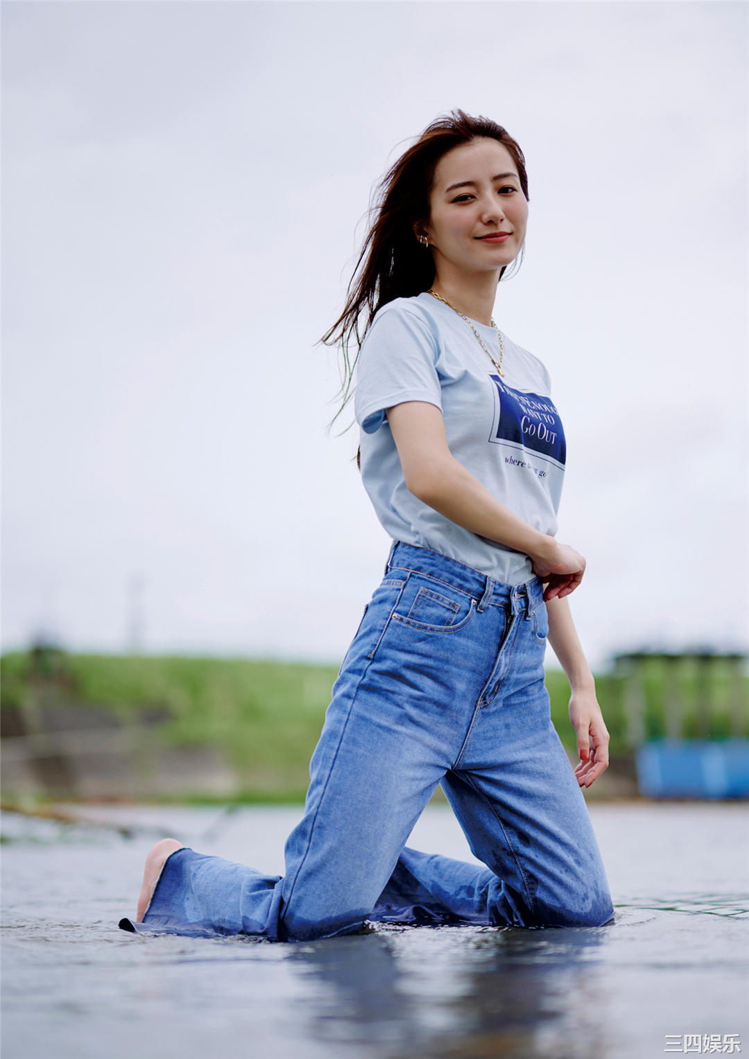 高田里穗写真集《完成された未完成》高清全本