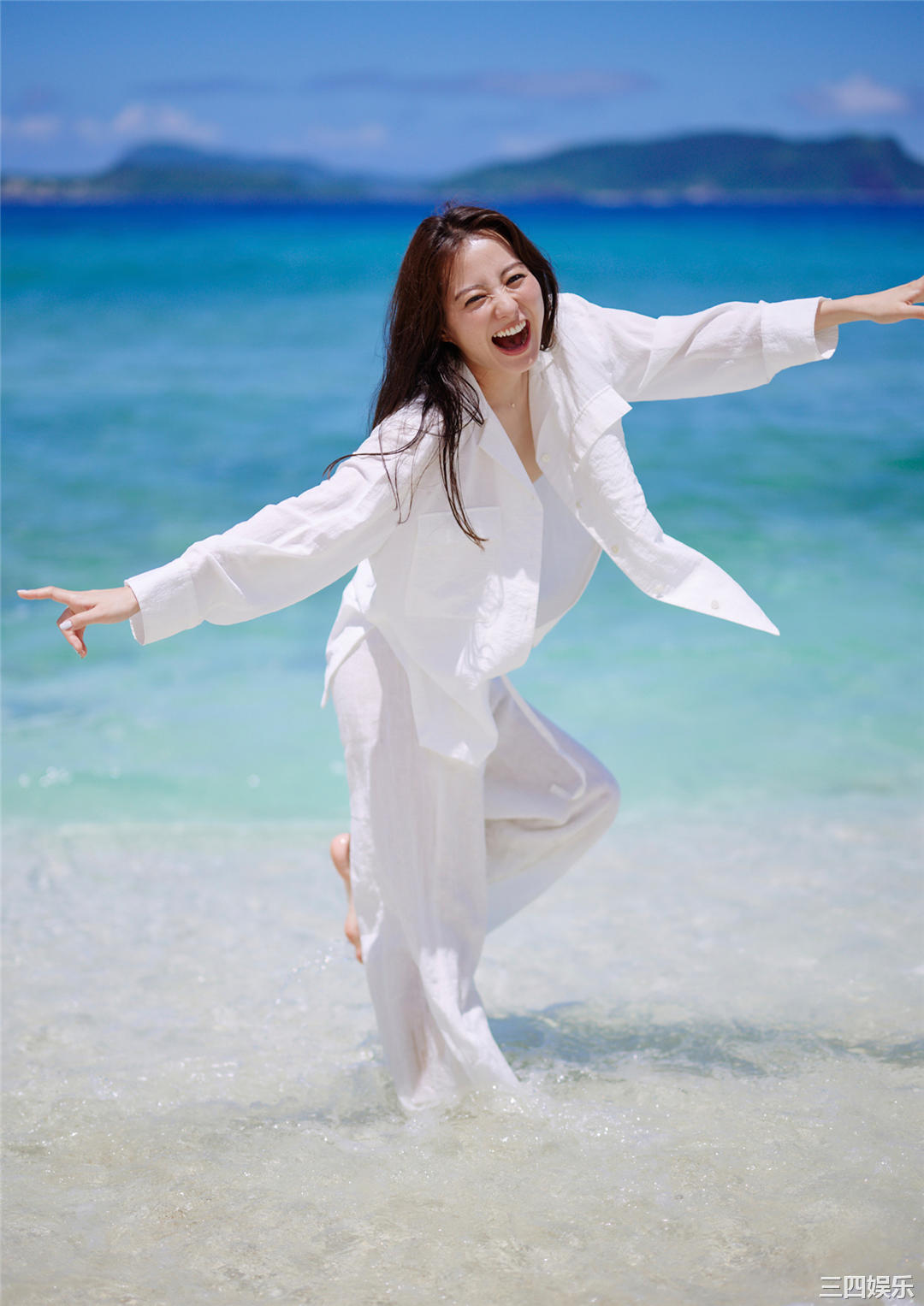 高田里穗写真集《完成された未完成》高清全本