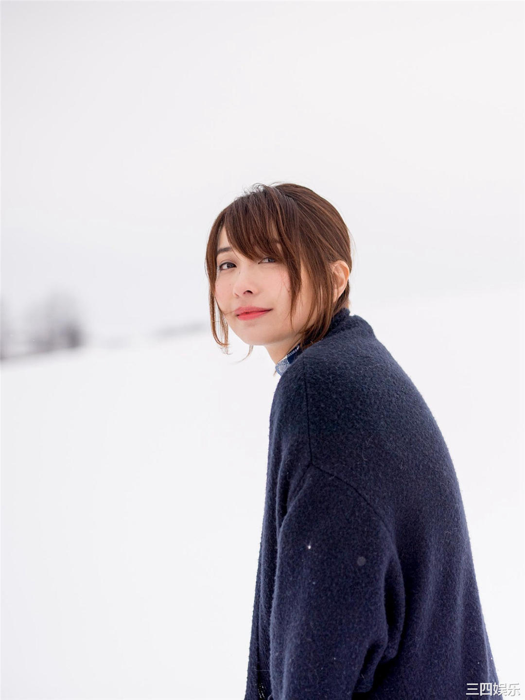 山崎真实写真集《silent》高清全本