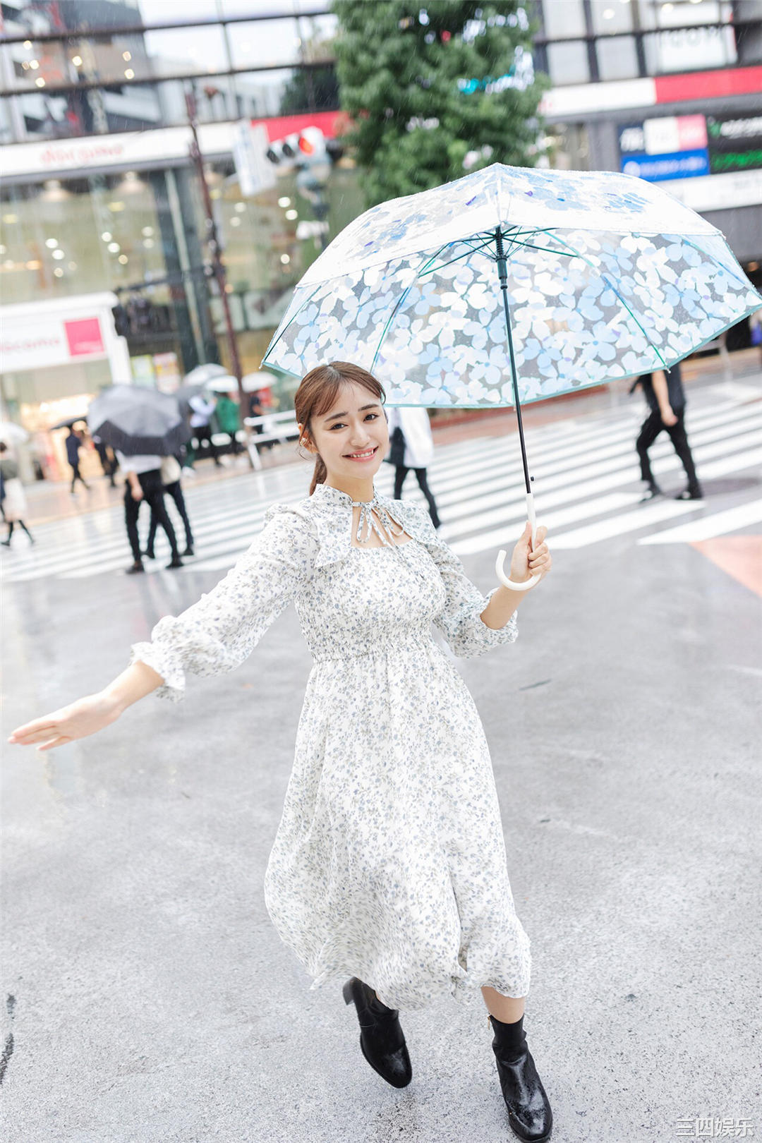 池田メルダ写真集《TRIANGLE LOVE－メルダの場合》高清全本