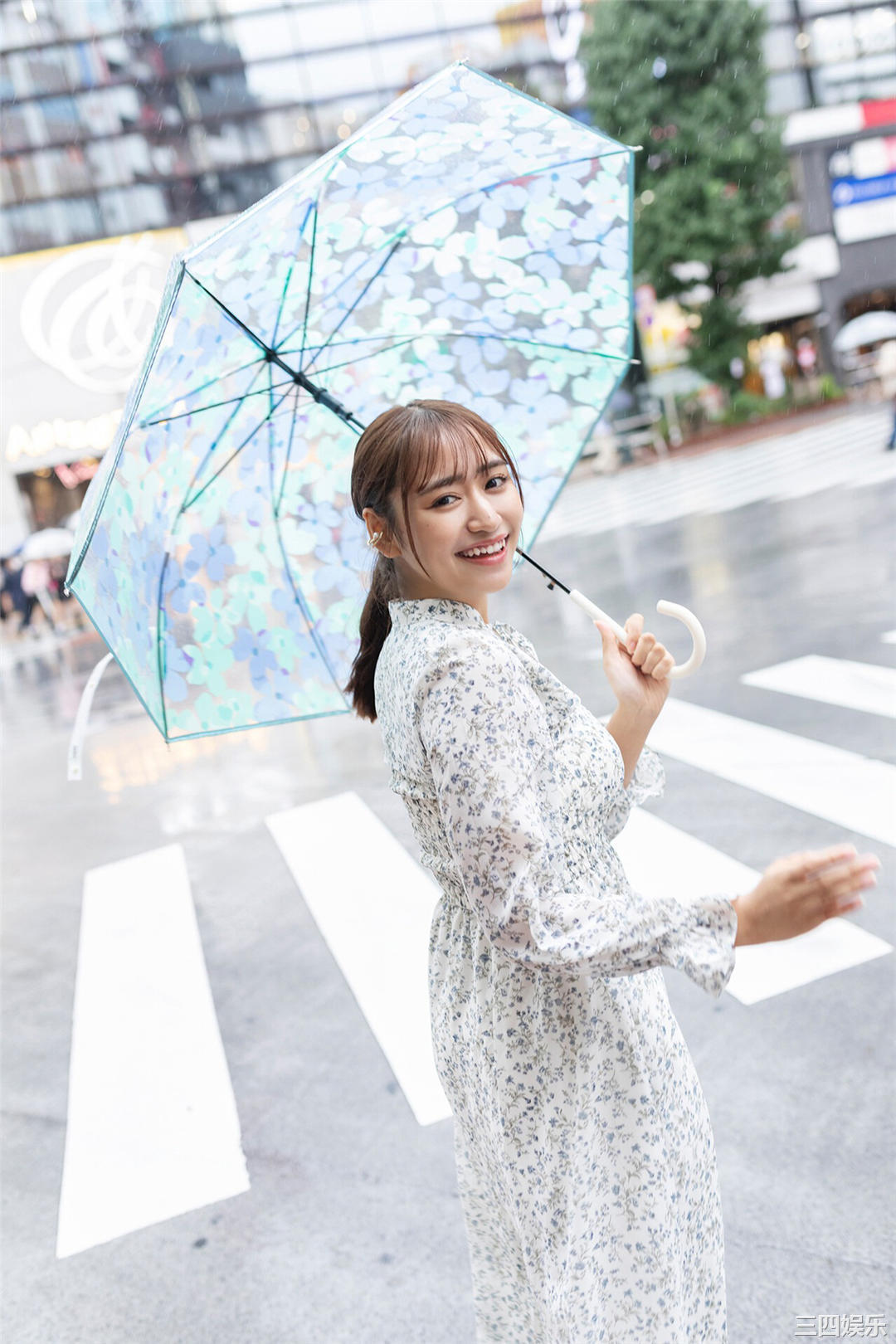 池田メルダ写真集《TRIANGLE LOVE－メルダの場合》高清全本