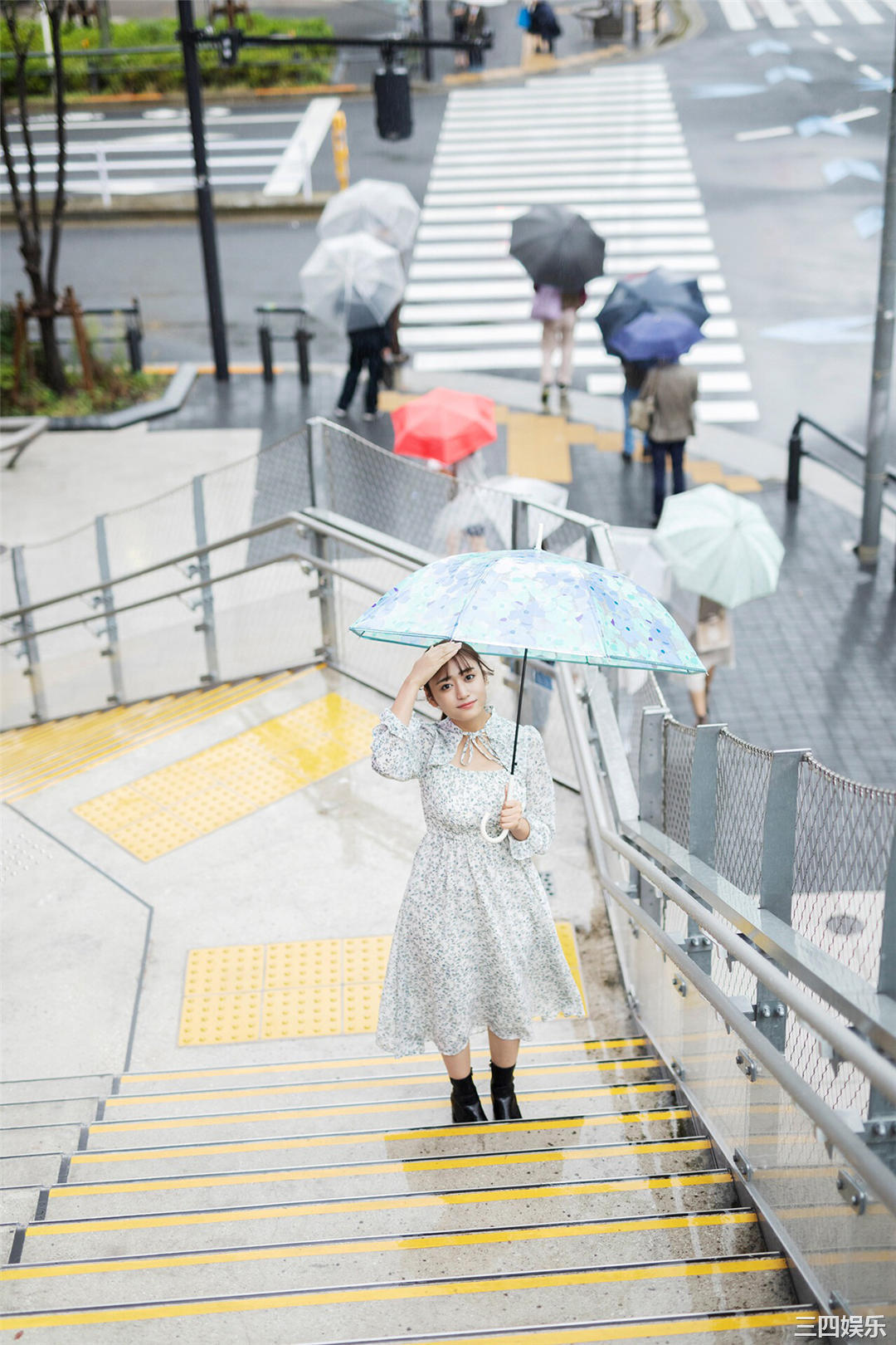 池田メルダ写真集《TRIANGLE LOVE－メルダの場合》高清全本