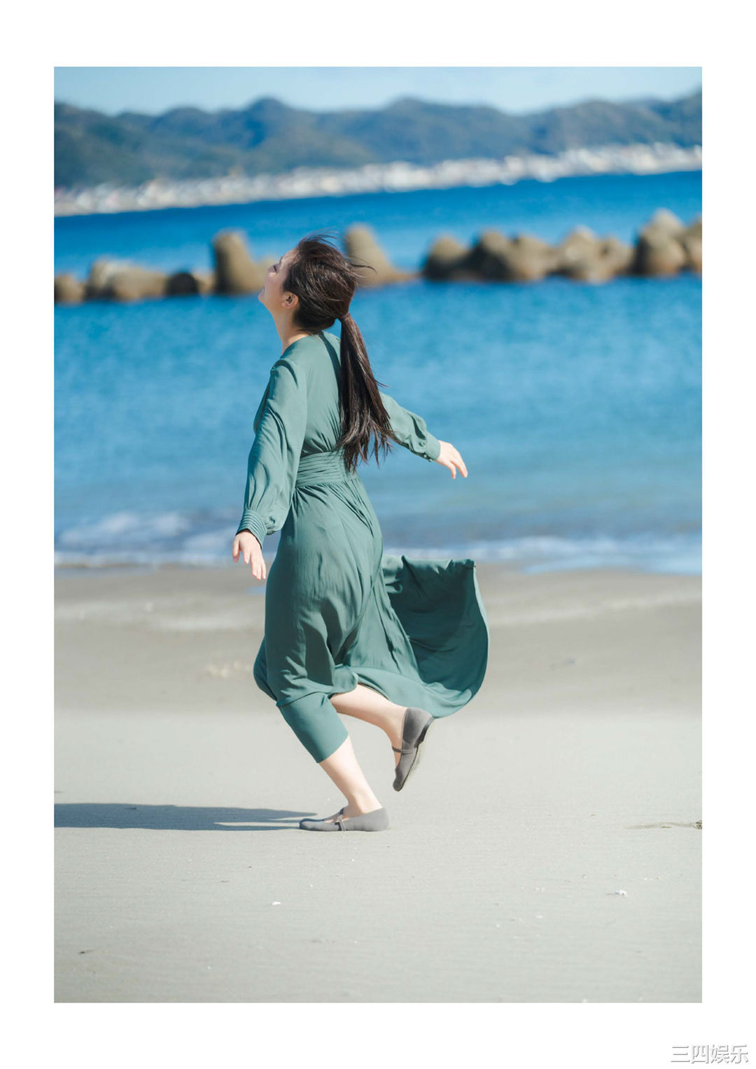 丰田露娜写真集《君の笑顔が好きなんだ》高清全本