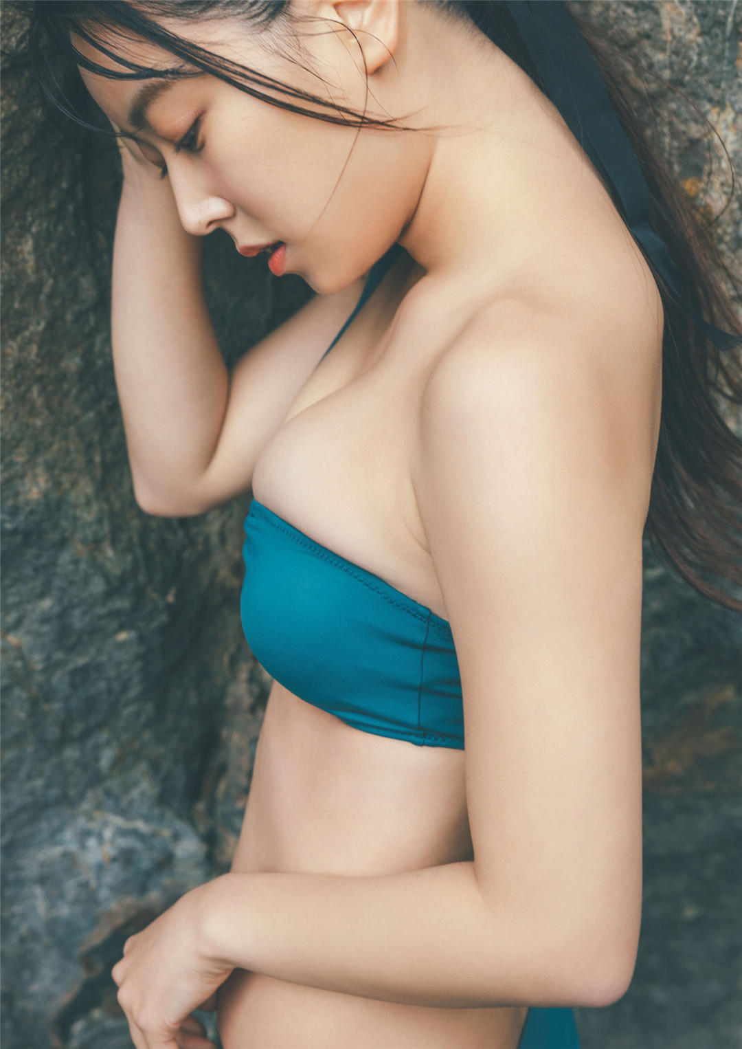 白间美瑠写真集《Aventure》高清全本