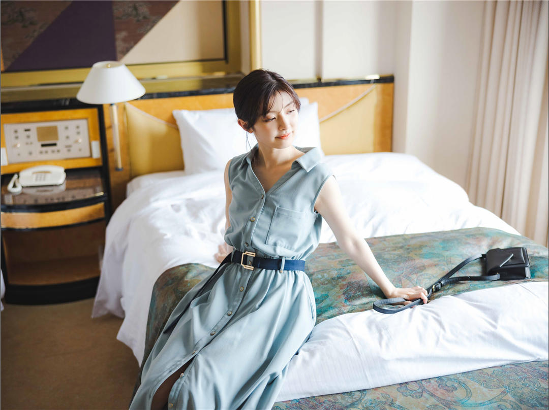 武藤十梦写真集《誘惑する才女》高清全本