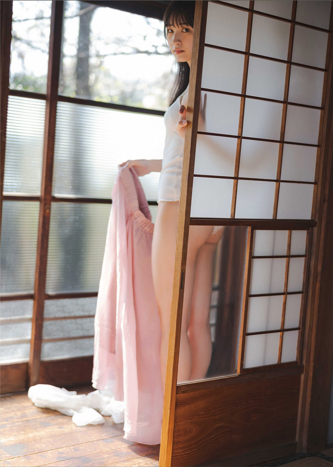 松本日向写真集《陽のあたる場所》高清全本