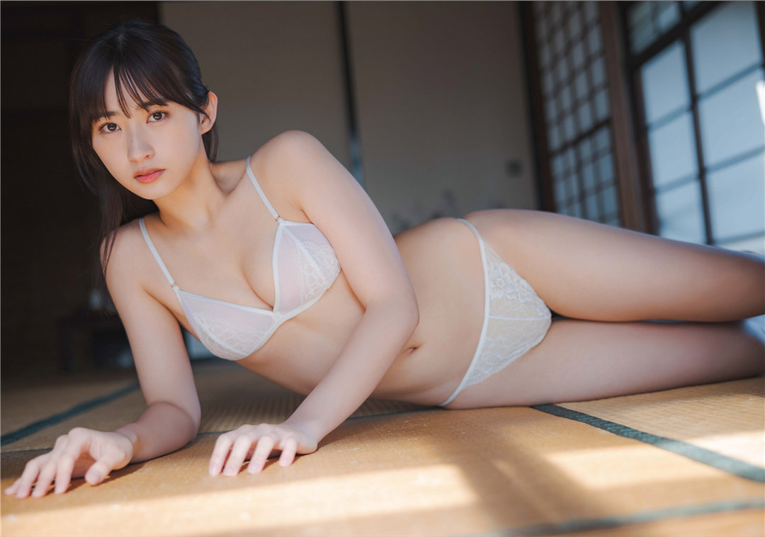 松本日向写真集《陽のあたる場所》高清全本